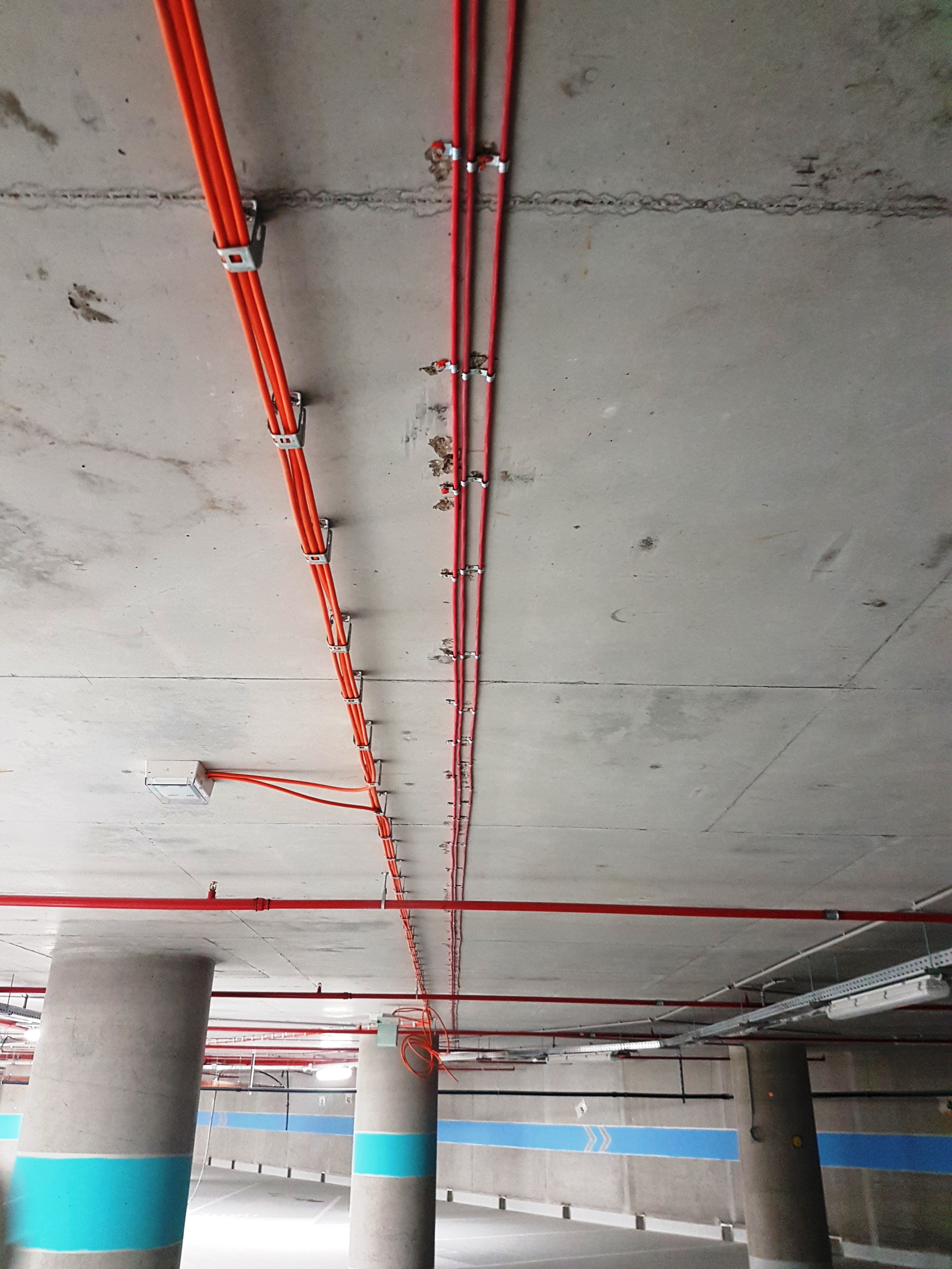 Imagen de Aplicación Grapa Metálica PFT Cables