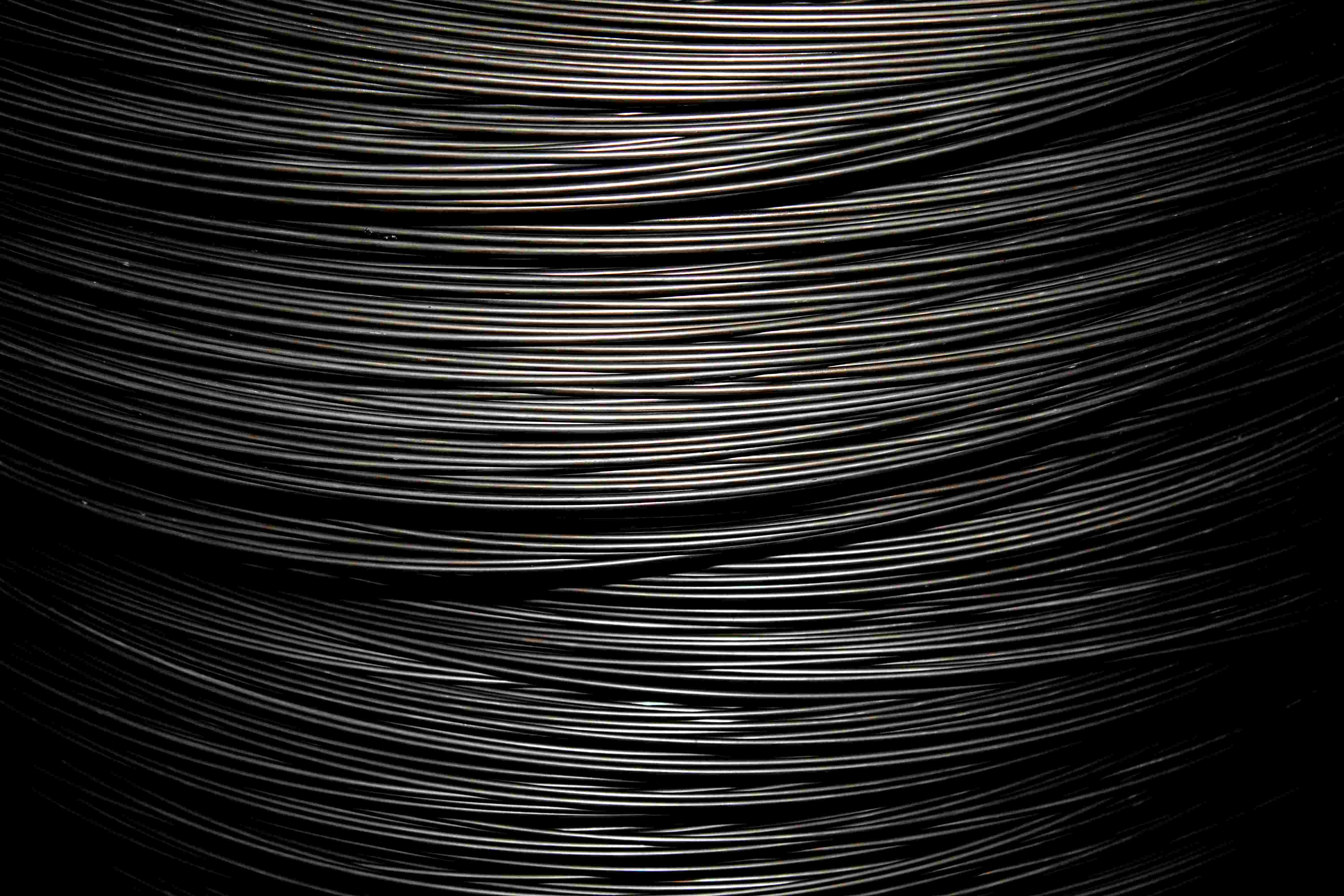 PHOSPHATE-FREE WIRE