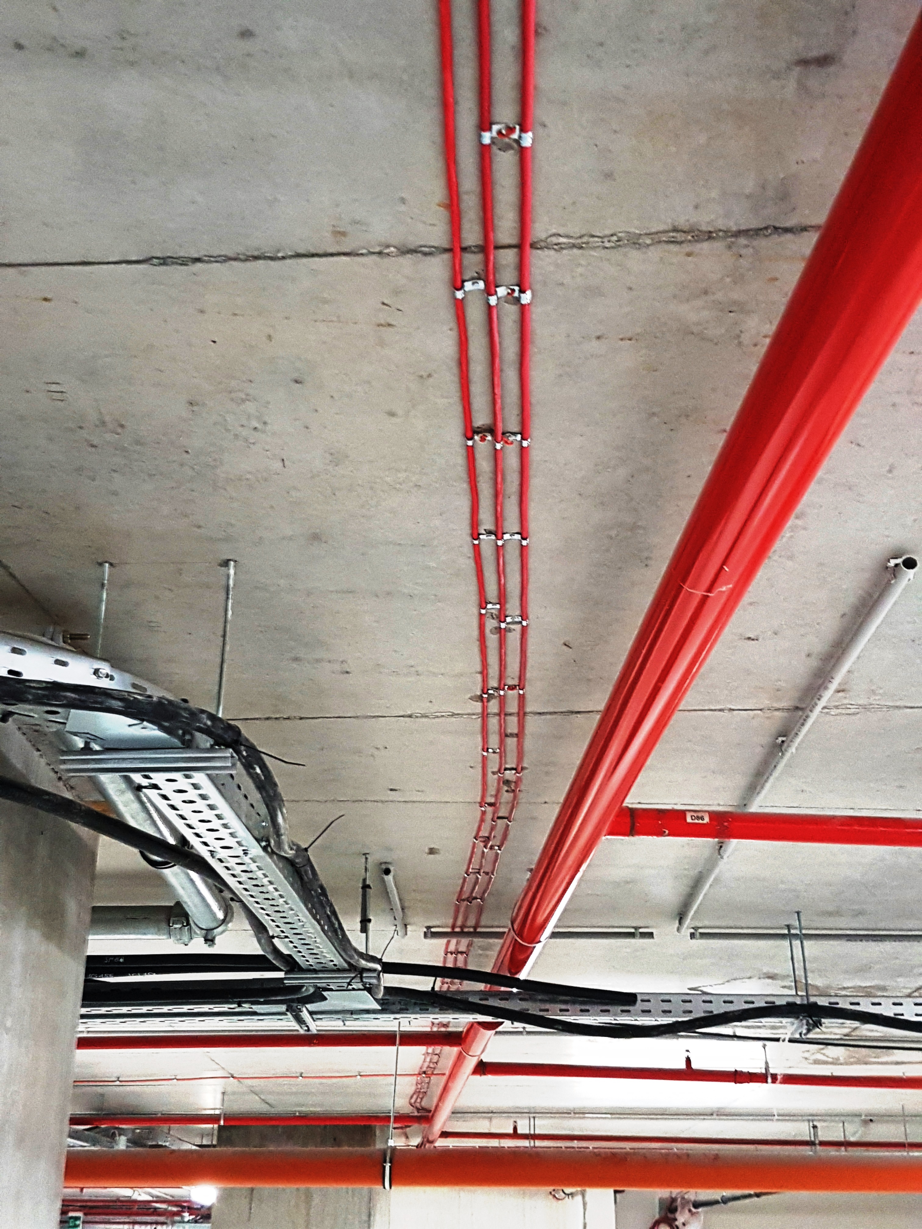 Imagen de Aplicación Grapa Metálica PFT Cables